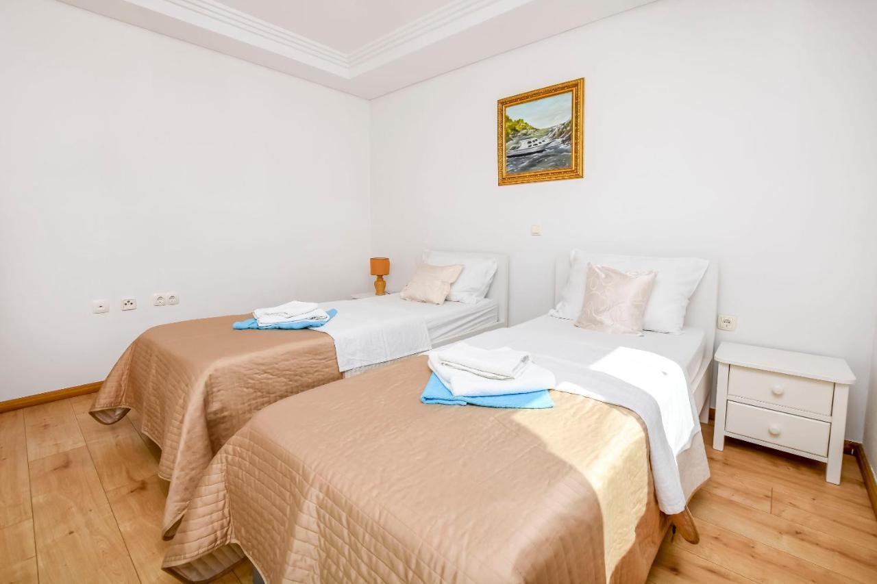 Apartments Silvana Rogoznica  Esterno foto
